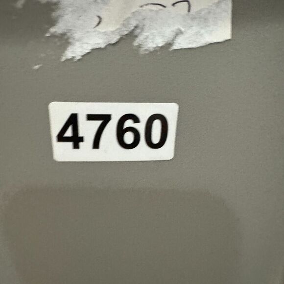 Disney Sweatshirt Womens Medium Gray 100 Acre Collection Winnie The Pooh Vintage - Picture 8 of 8